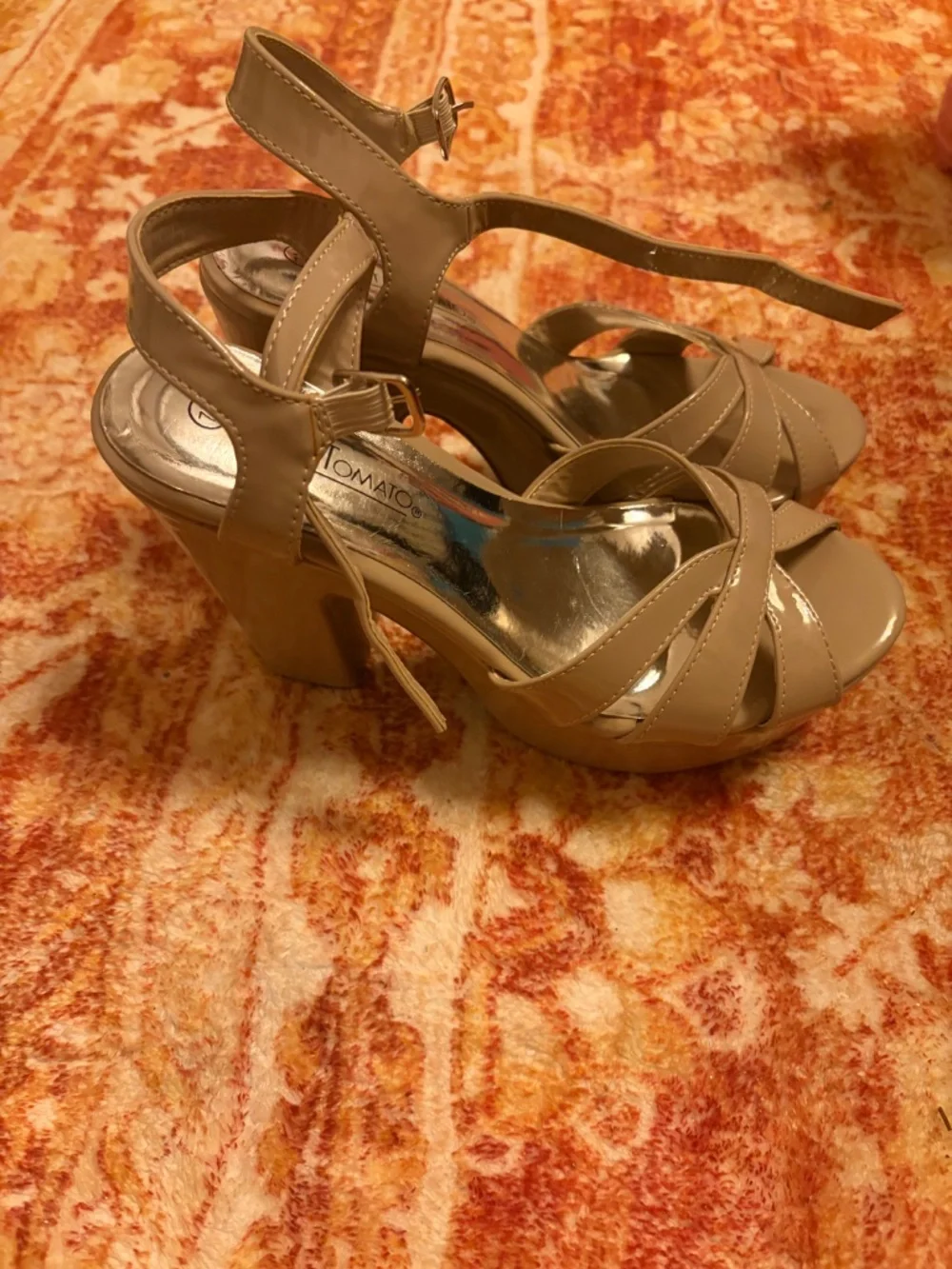 Hot Tomato Women’s Dress Shoes Heels Size 7
